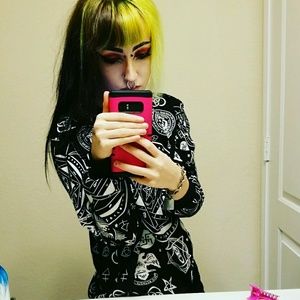 Meet your Posher, Samantha